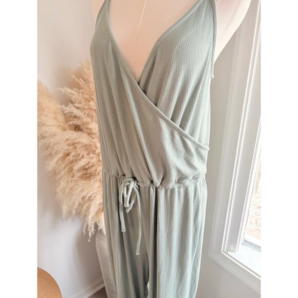 NWT GAP Ribbed Wrap Jumpsuit Womens Medium Gasoline Green - Picture 4 of 10